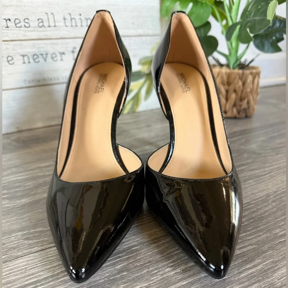 Michael Michael Kors Black Patent Pointed Nathalie D'Orsay High Heel Pumps. 8.5